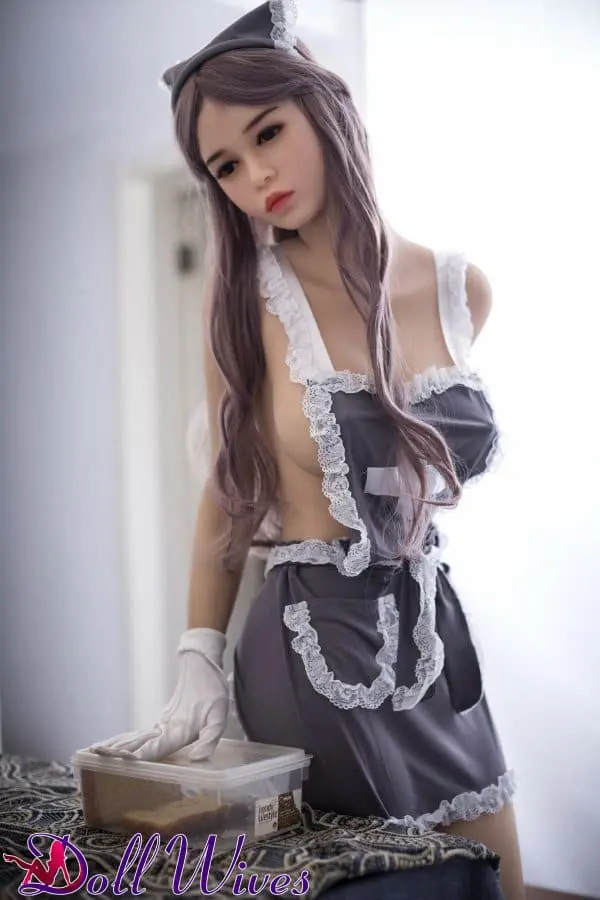 Izumi: Maid Sex Doll